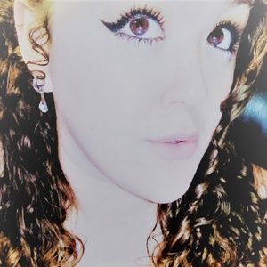 Meet your Posher, Cheryl